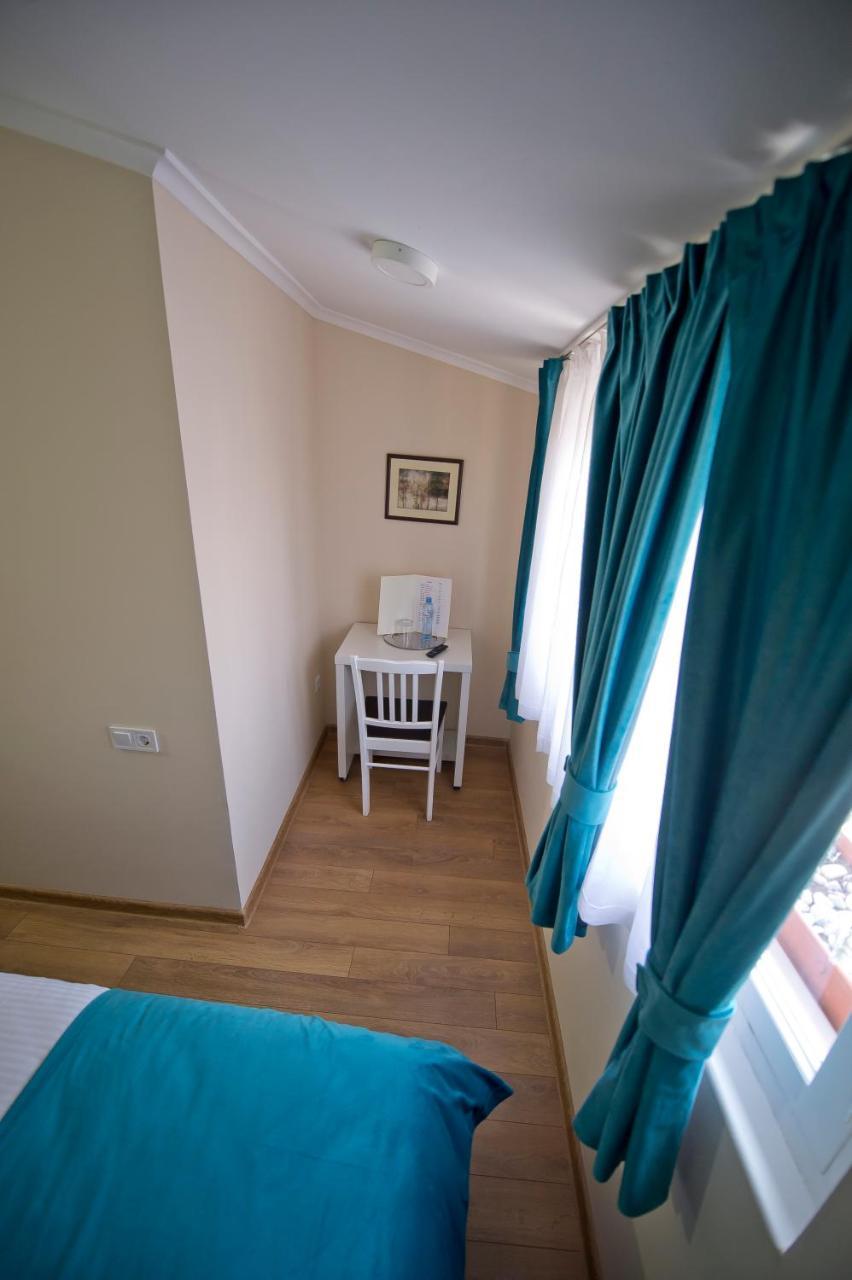 Emigrant Boutique Hotel Tbilissi Extérieur photo