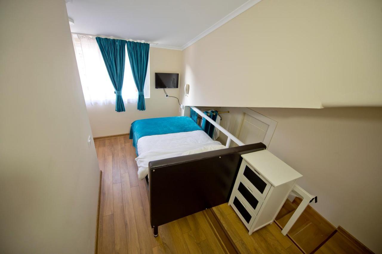 Emigrant Boutique Hotel Tbilissi Extérieur photo