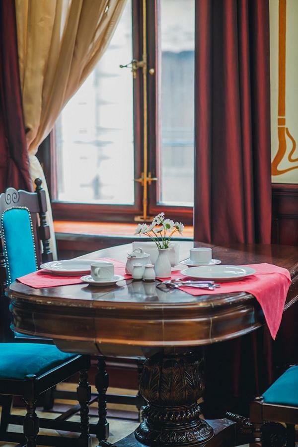 Emigrant Boutique Hotel Tbilissi Extérieur photo