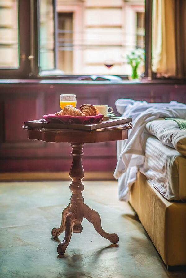 Emigrant Boutique Hotel Tbilissi Extérieur photo